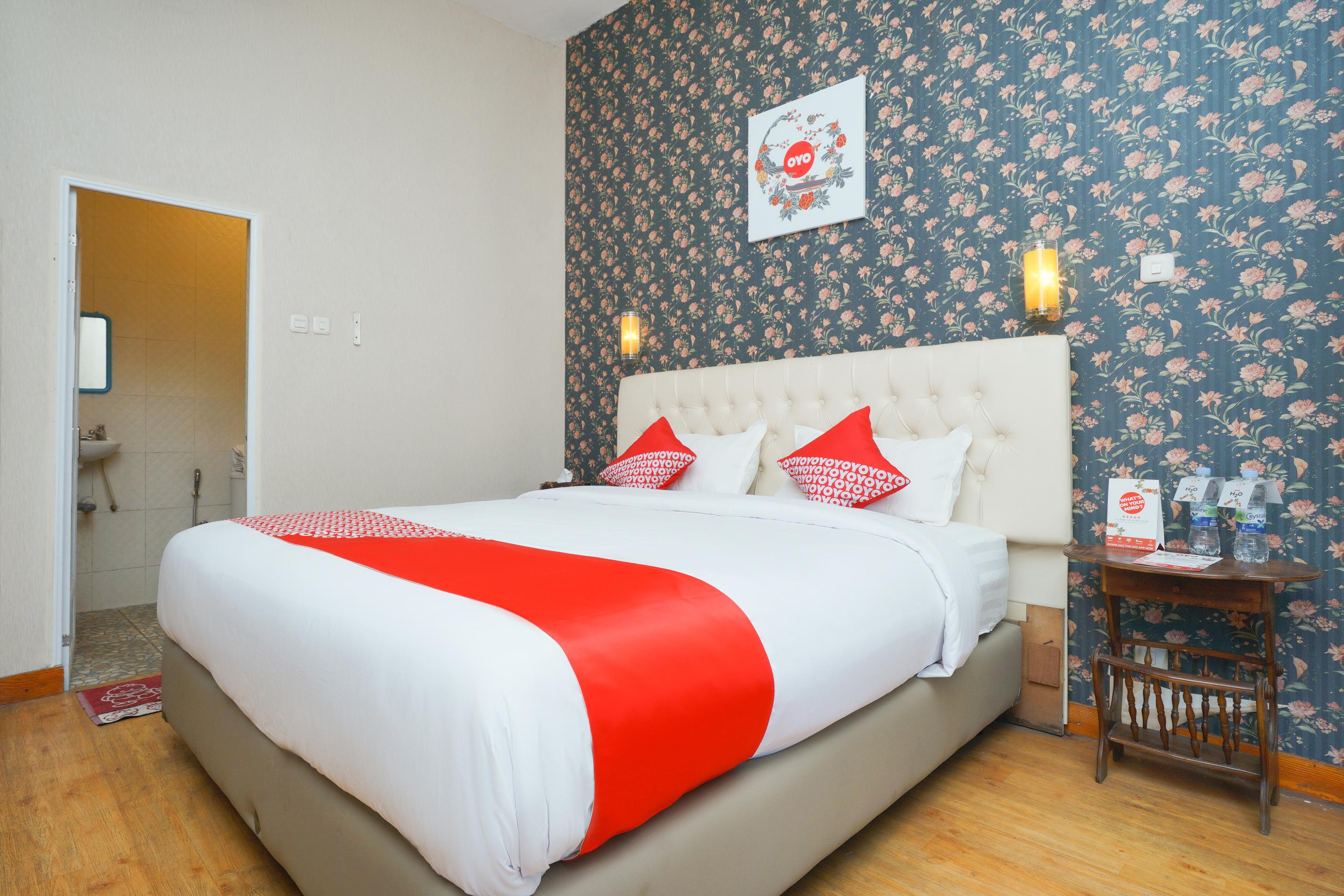 Oyo 1239 Classic Hotel Mojokerto